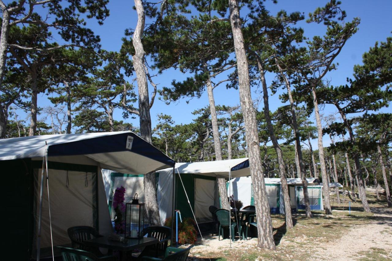 Camping Planik Hotel Razanac Luaran gambar