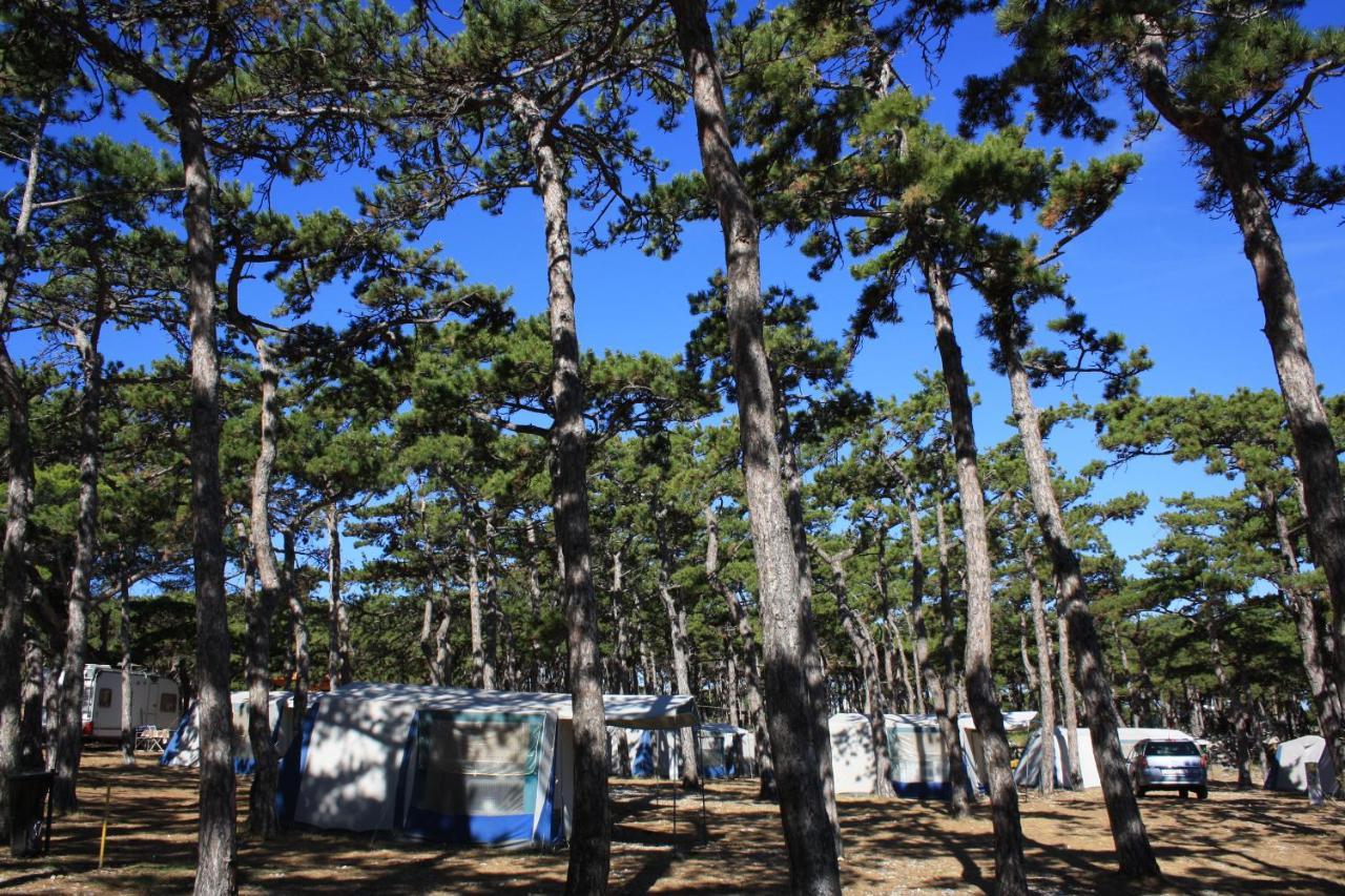 Camping Planik Hotel Razanac Luaran gambar