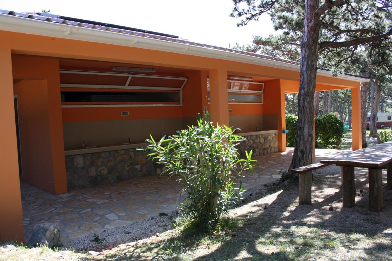 Camping Planik Hotel Razanac Luaran gambar