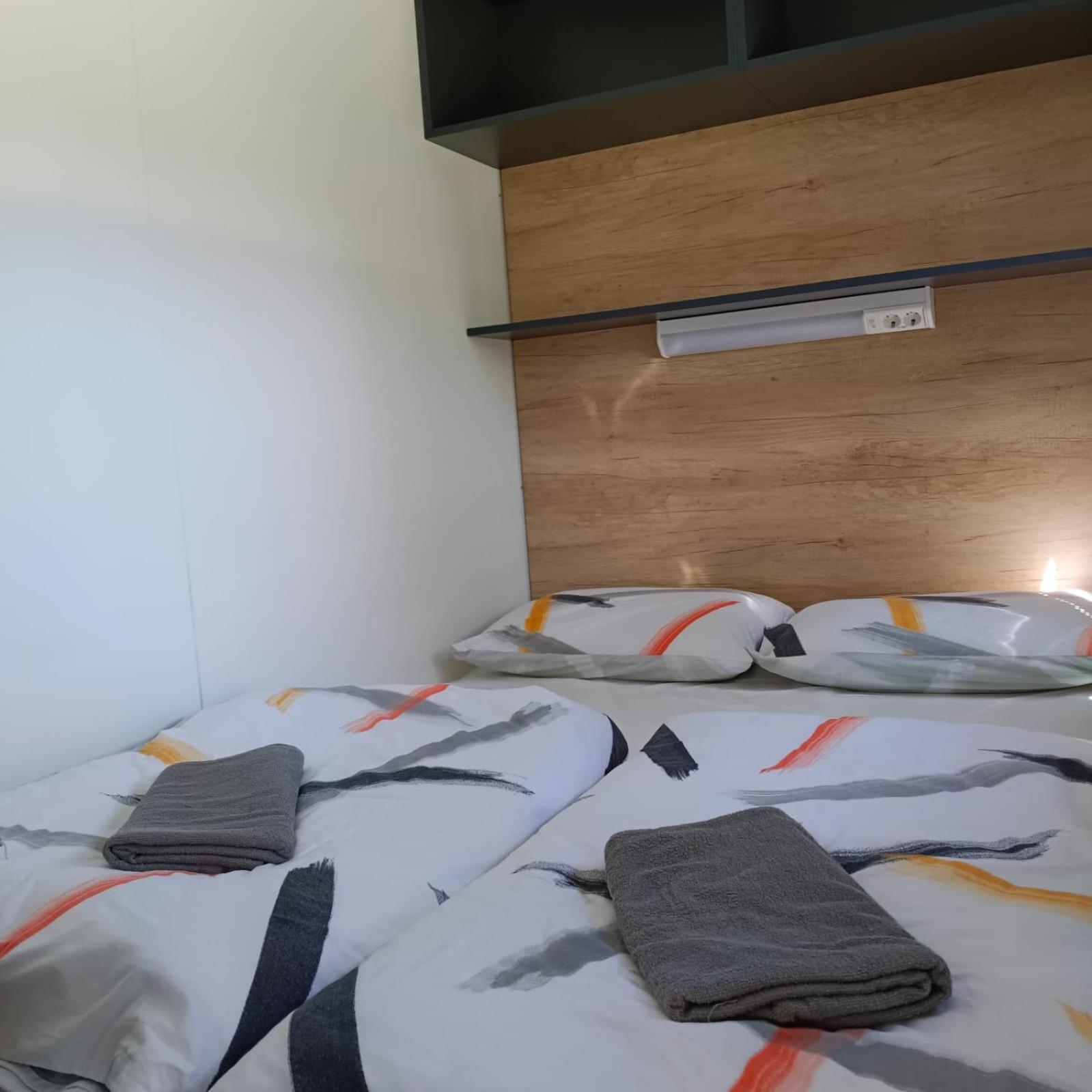 Camping Planik Hotel Razanac Luaran gambar