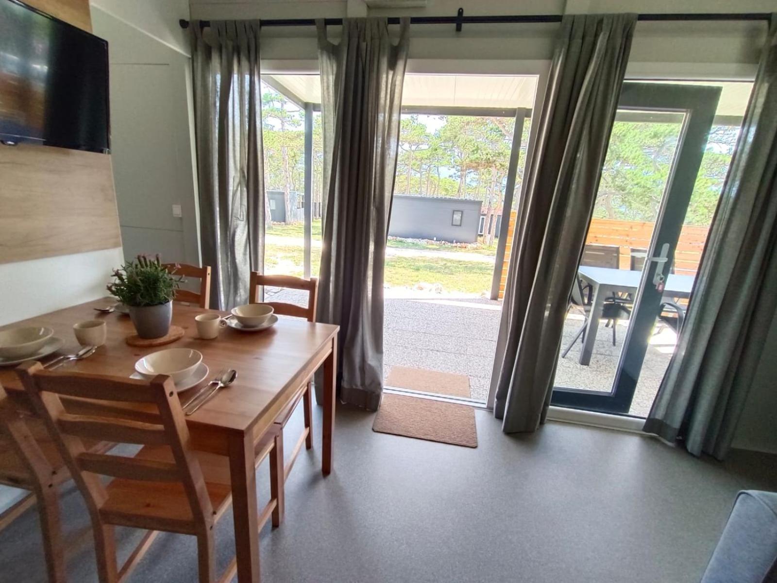 Camping Planik Hotel Razanac Luaran gambar