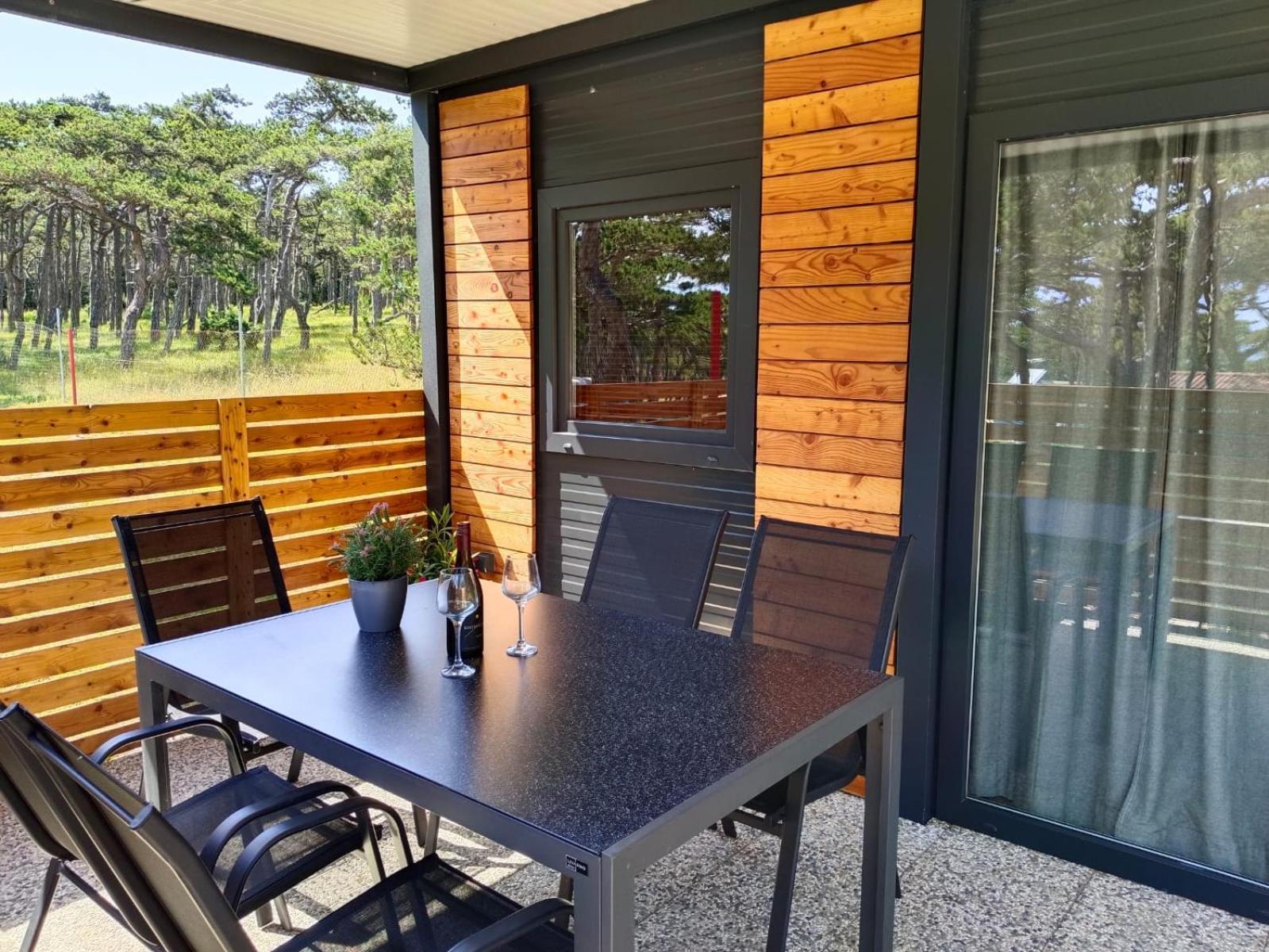 Camping Planik Hotel Razanac Luaran gambar