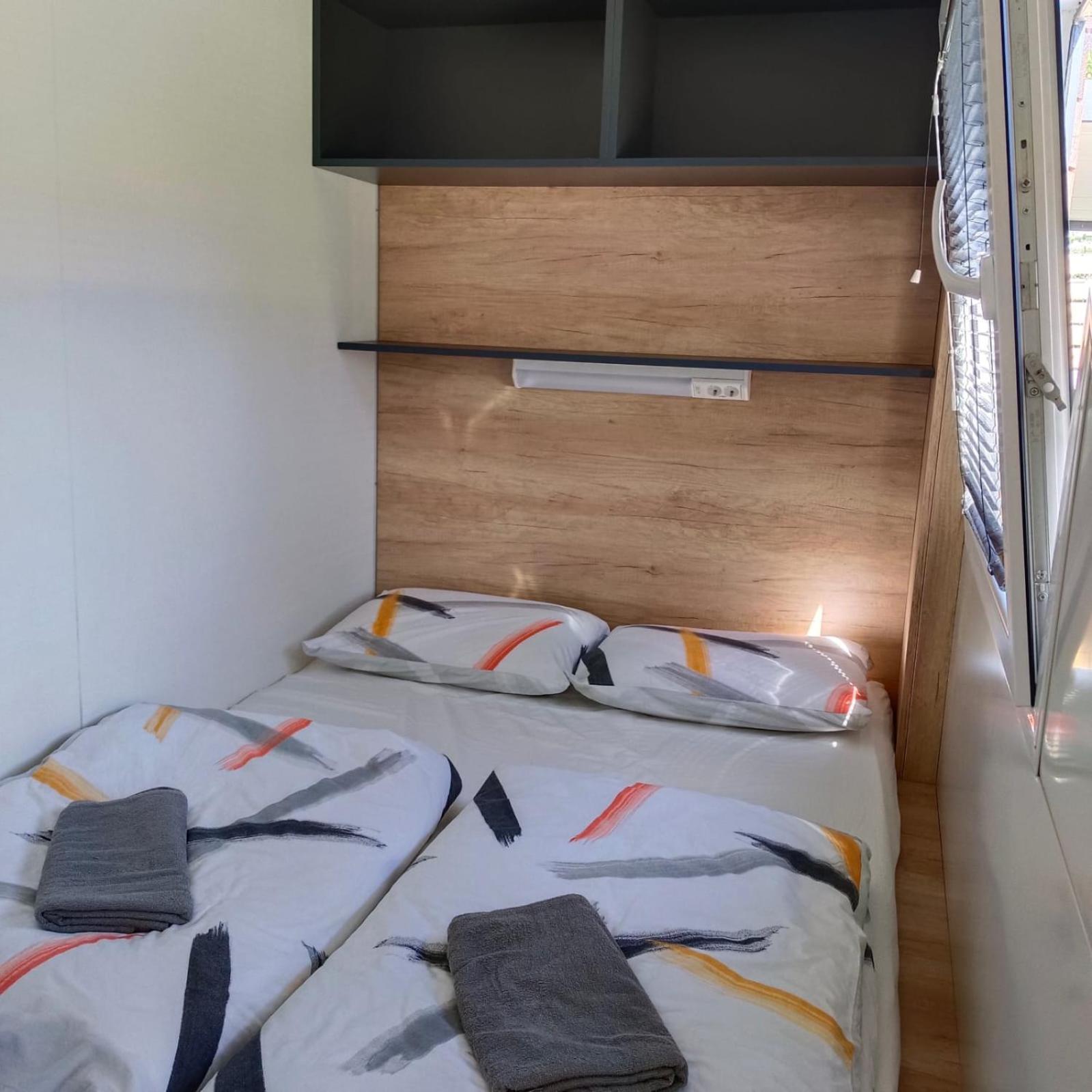 Camping Planik Hotel Razanac Luaran gambar